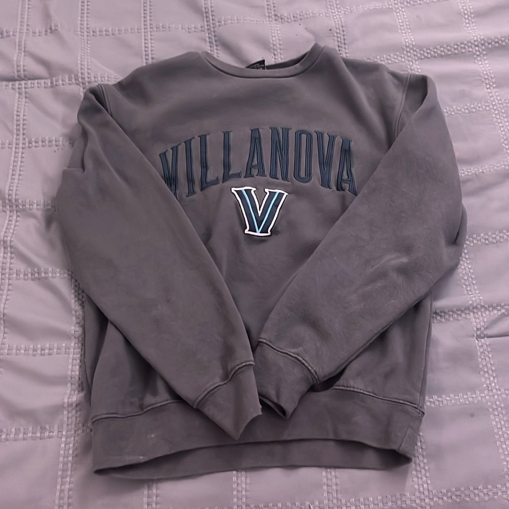 Villanova college crew neck